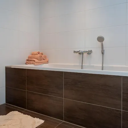 De Zeuven Heuvels לינה וארוחת בוקר