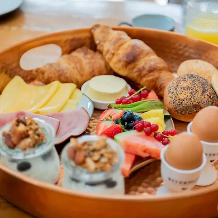 לינה וארוחת בוקר De Zeuven Heuvels *